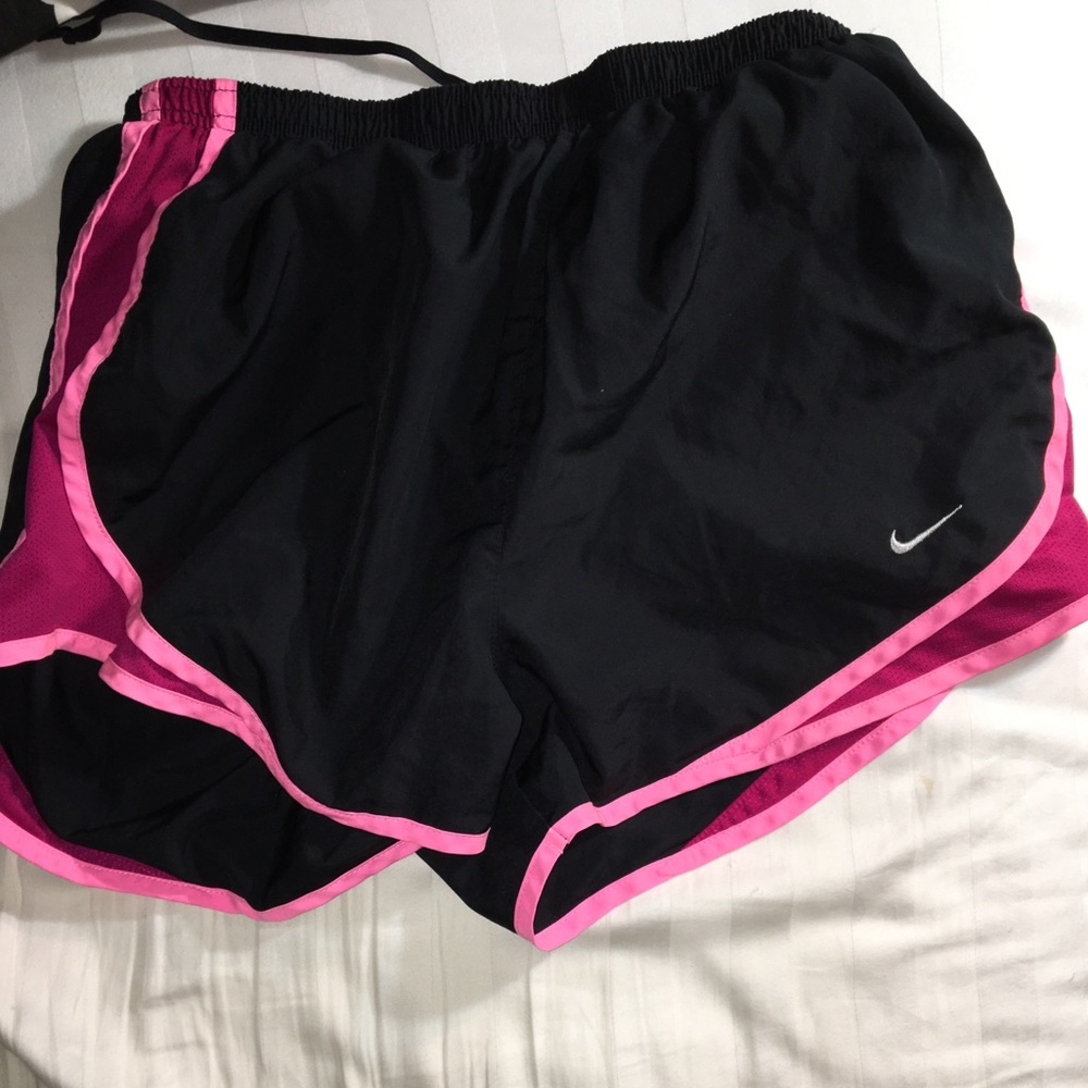 Nike tempo running shorts
